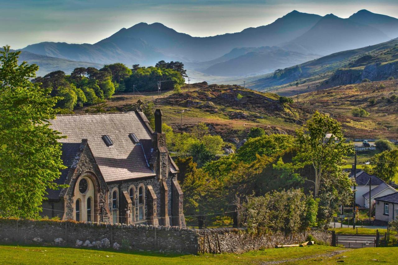 Mountain Church Capel Curig Dış mekan fotoğraf